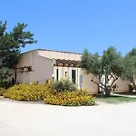 Lilybeo Village Kamp alanı