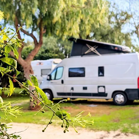 Lilybeo Village Kamp alanı
